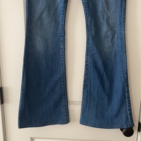 HUDSON Flare Leg Jeans - Picture 3 of 8